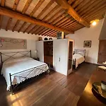Podere Montemarchi Villa