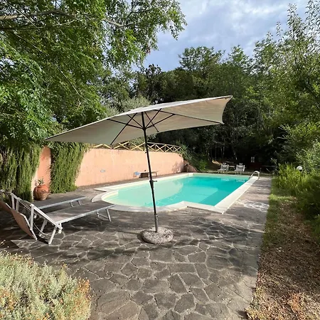 וילה Podere Montemarchi Lari